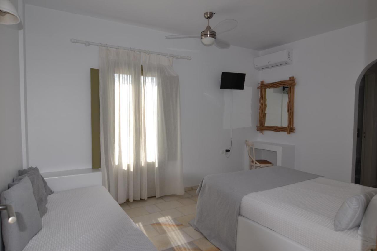 Artemis Hotel Antiparos Екстер'єр фото