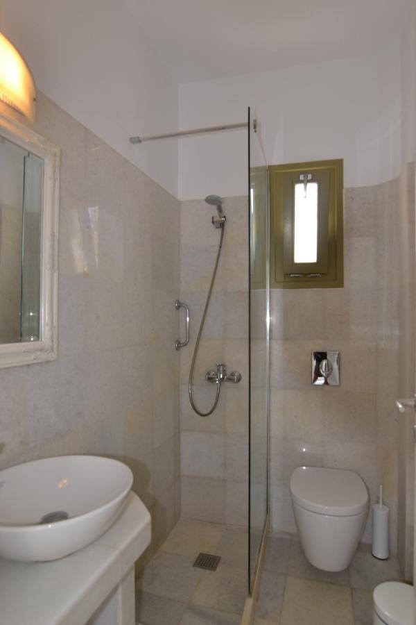 Artemis Hotel Antiparos Екстер'єр фото