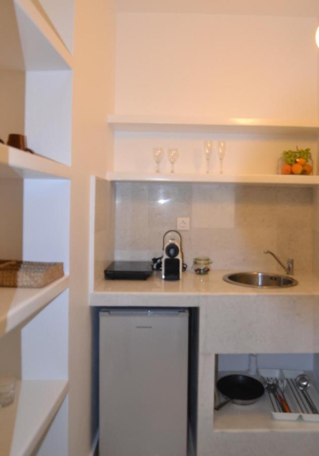 Artemis Hotel Antiparos Екстер'єр фото