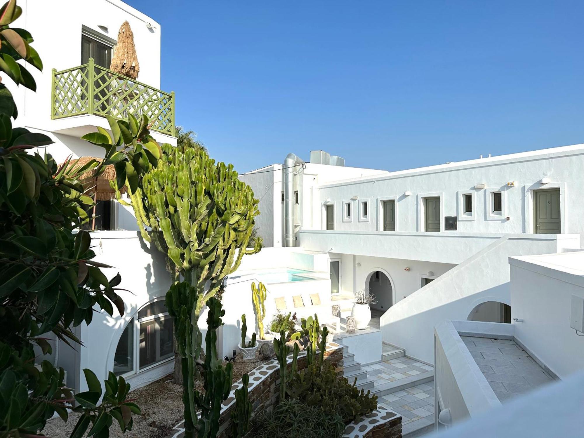 Artemis Hotel Antiparos Екстер'єр фото