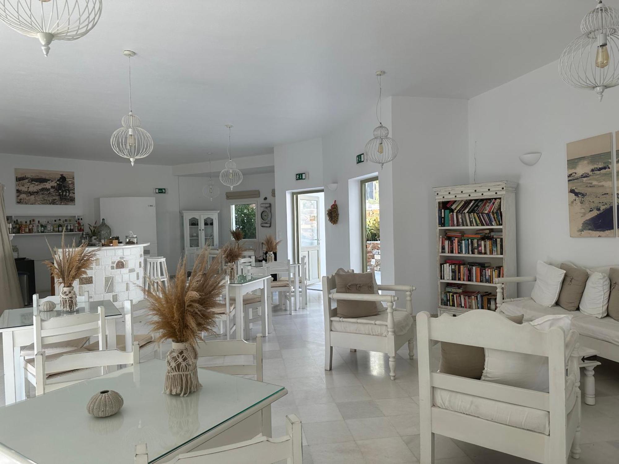 Artemis Hotel Antiparos Екстер'єр фото