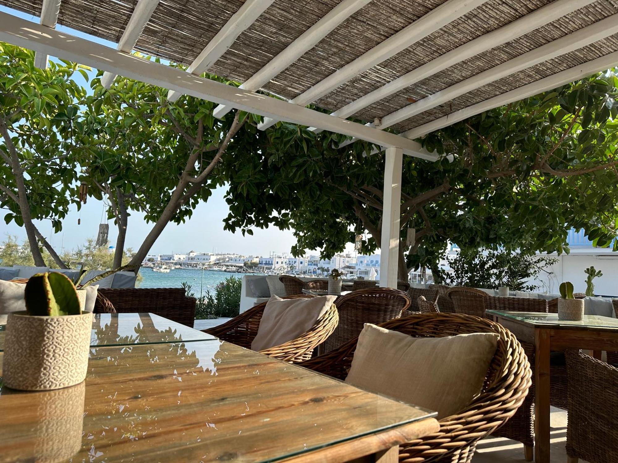 Artemis Hotel Antiparos Екстер'єр фото