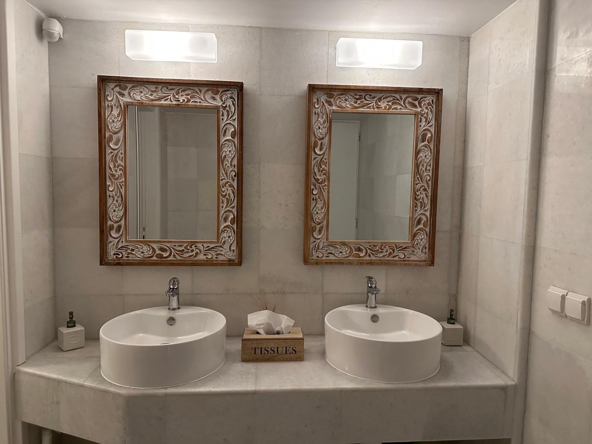 Artemis Hotel Antiparos Екстер'єр фото