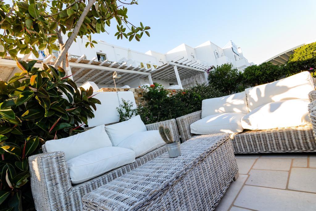Artemis Hotel Antiparos Екстер'єр фото