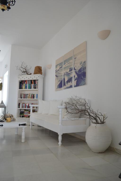 Artemis Hotel Antiparos Екстер'єр фото